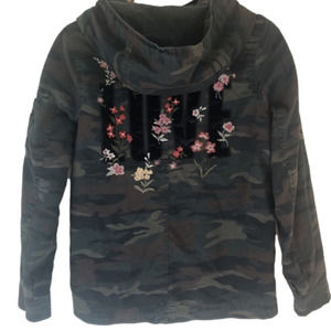 American Eagle Camo LOVE Embroidered Utility Jacket